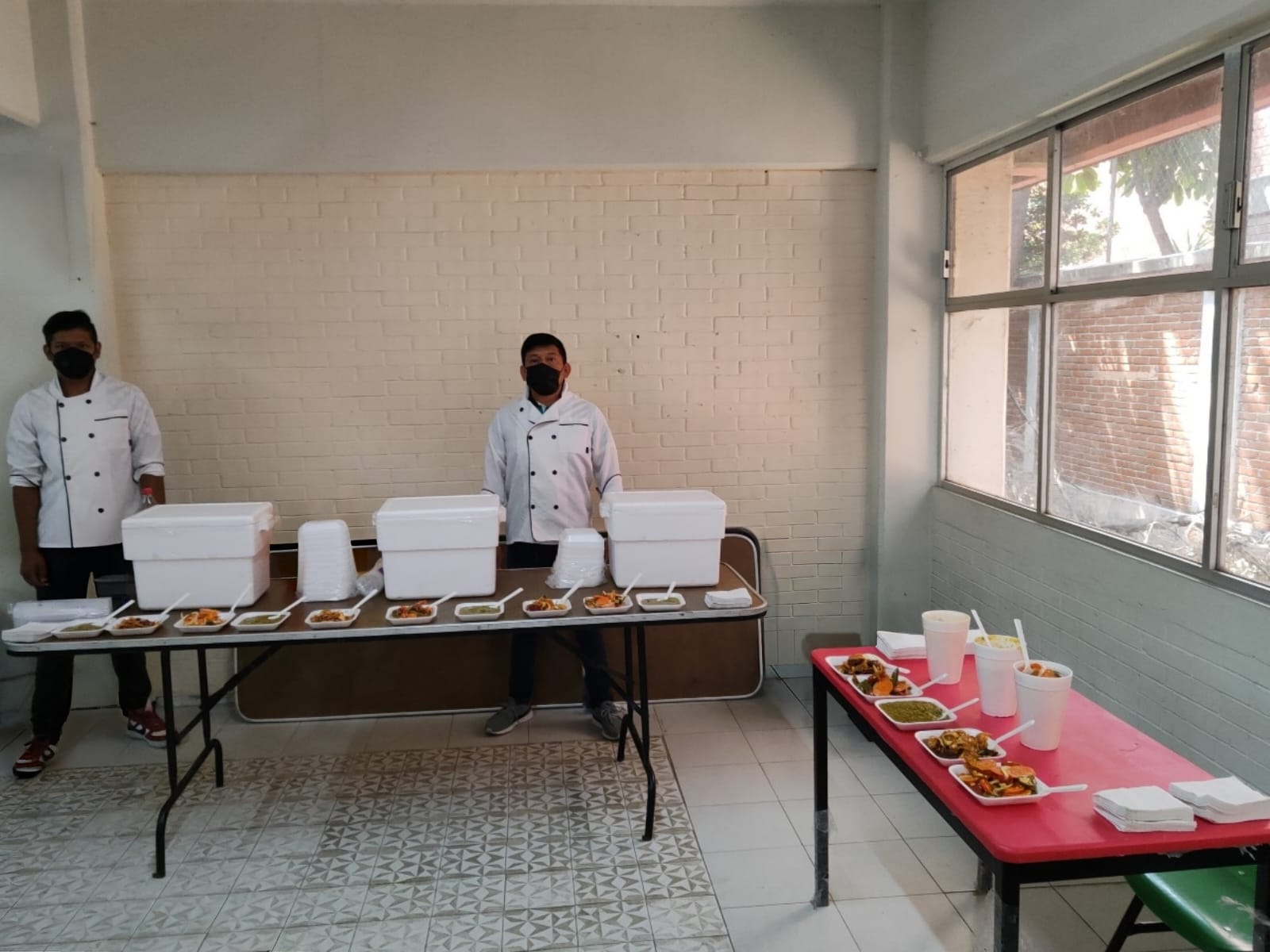 Preparación de tacos para entrega